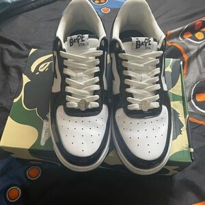 Size 12 bathing Ape shoes pretty good condition I do have a online receipt